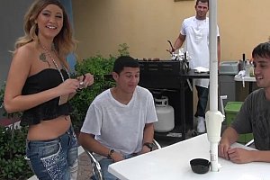 朝鲜国内美女激情淫乱视频