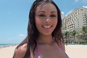 日本熟妇❌❌❌Ⅹ公交车