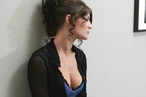 karliekross床战黑人